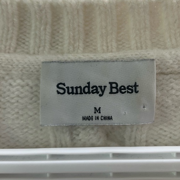 Sunday Best Peggy Cropped Sweater Medium - Picture 3 of 5